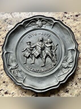 Bicentennial Decorative Serving Plate - Pewter Gray